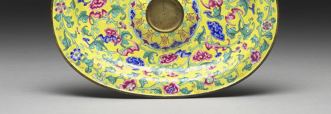 铜胎画珐瑯盘