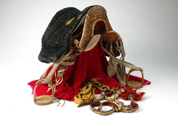 木镶金桃皮道光帝御用马鞍