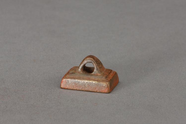 “私印”鼻钮铜印