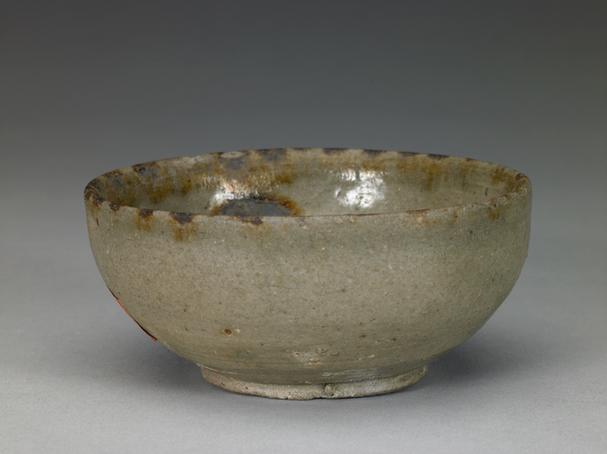 青釉褐斑小碗