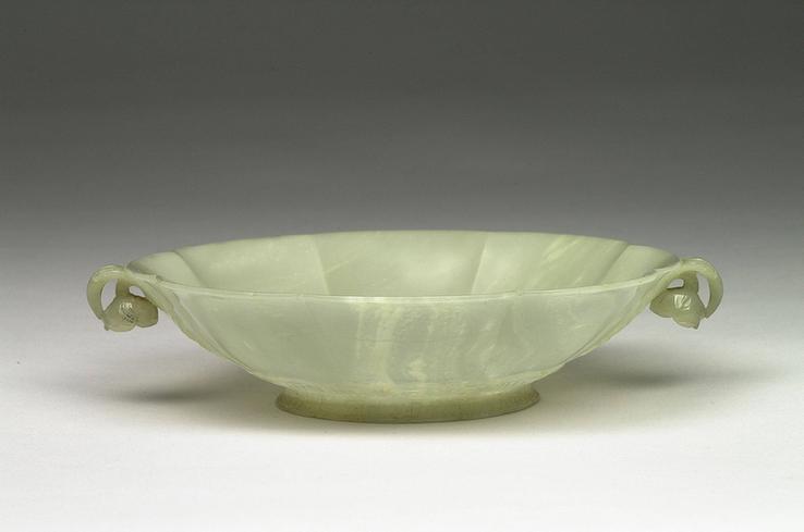 花口花蕾形双柄碗