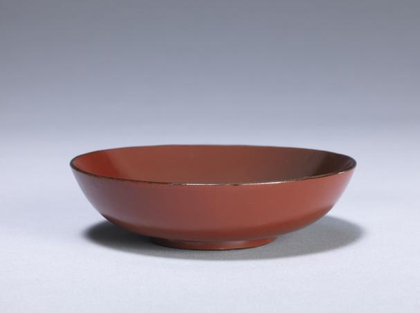 黑漆描金缠枝莲团锦纹成份餐具-酱色碟