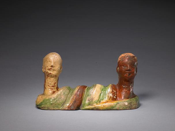 三彩双首蛇身俑