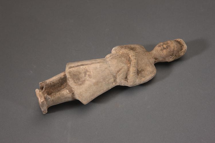 陶黄釉画彩拱手男立俑