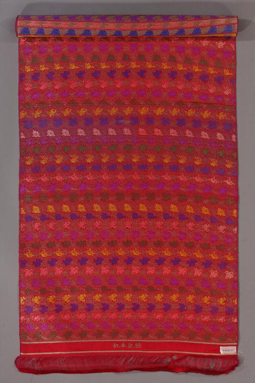 枣红色地八宝纹织金锦