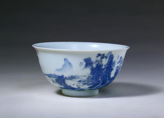 蓝料彩山水图碗