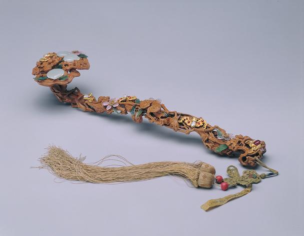 黄杨木嵌金蝠珠石如意