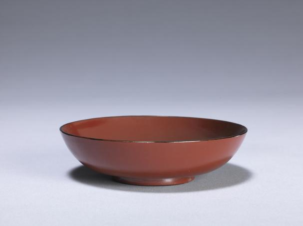 黑漆描金缠枝莲团锦纹成份餐具-酱色碟