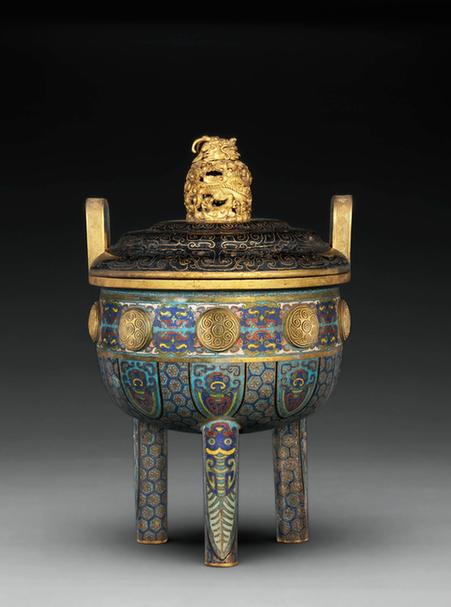 掐丝珐琅蝉纹鼓丁双耳三足盖炉