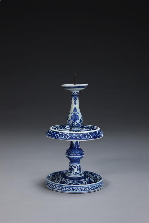 乾隆款青花海水文字烛台