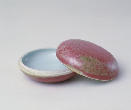 康熙款豇豆红釉印泥盒