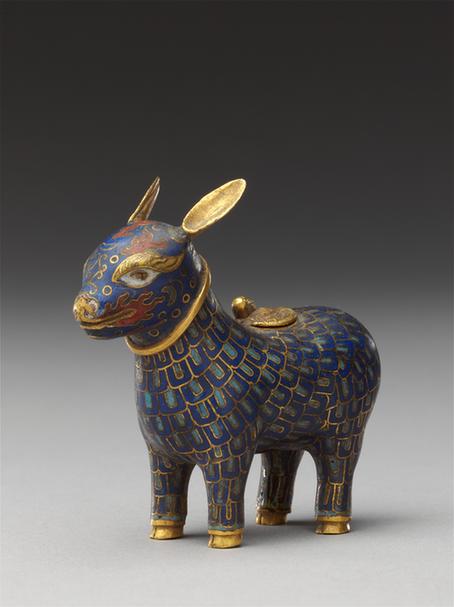 掐丝珐琅兽形砚滴