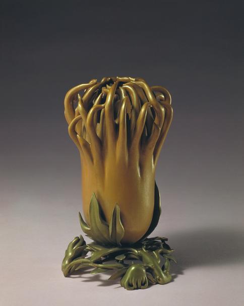 黄漆佛手式花插