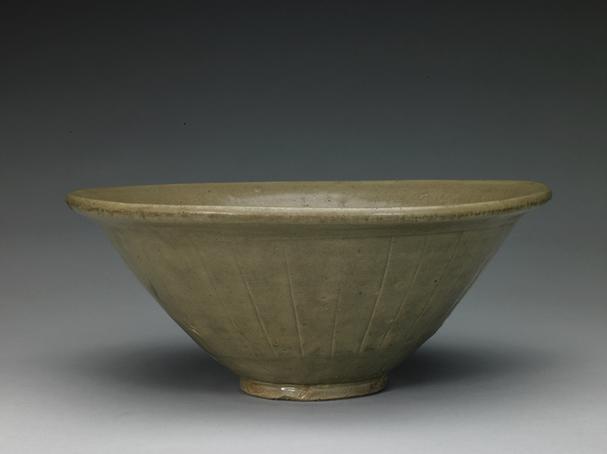 临汝窑青釉印花带字碗