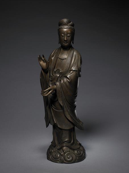 “石叟”款铜嵌银丝观音菩萨立像