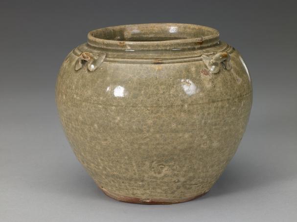 青釉褐斑弦纹四系罐