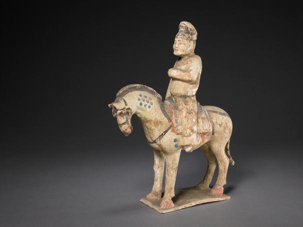 陶画彩骑马男俑