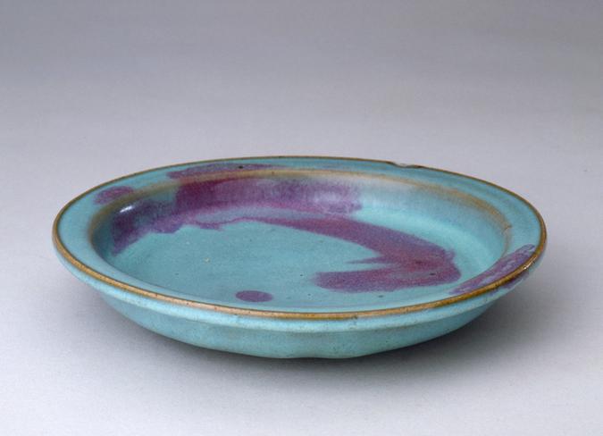 钧窑天蓝釉红斑盘