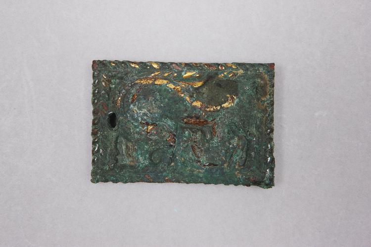 鎏金骆驼纹马饰