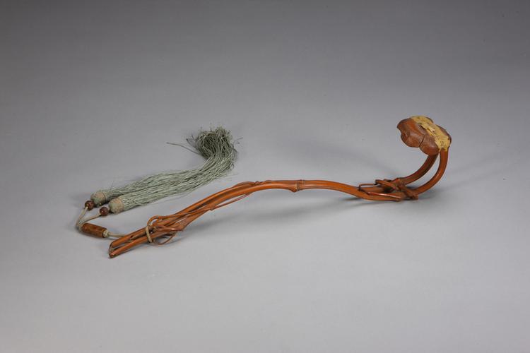 竹雕灵芝纹如意