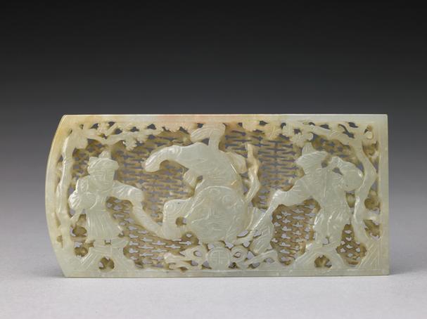 青玉透雕戏狮图长方带板