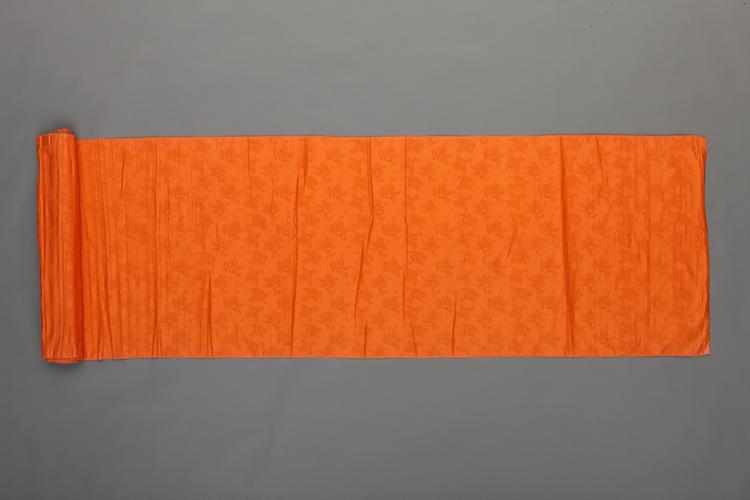 杏黄色百鹤纹江绸