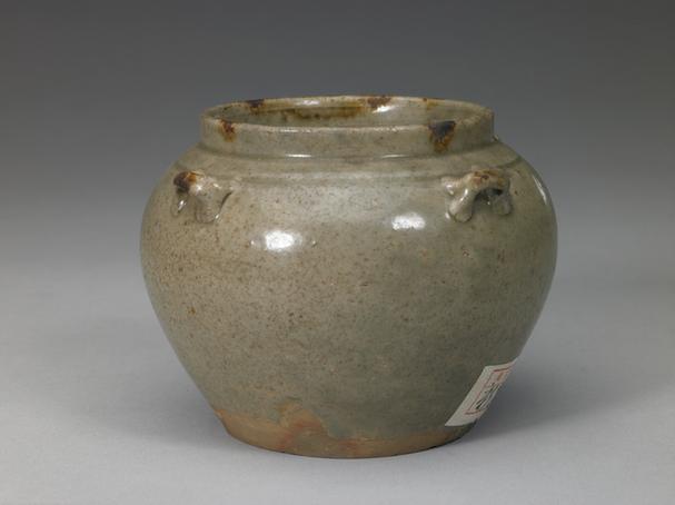 青釉弦纹四系罐