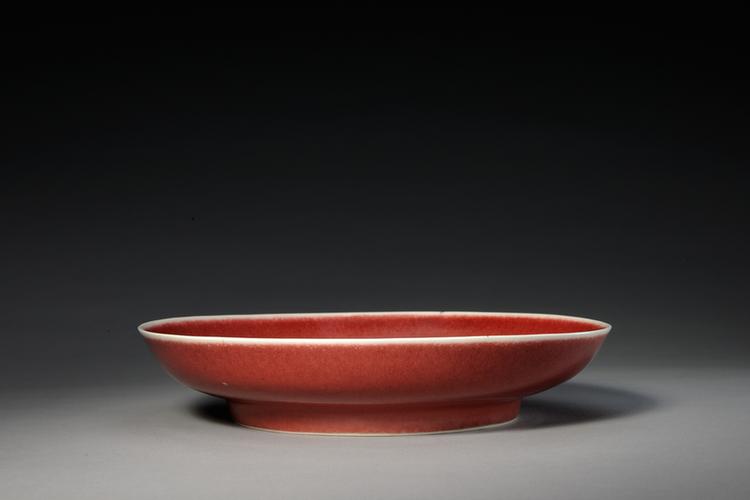 鲜红釉盘