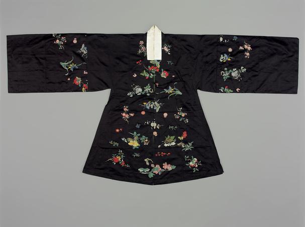 石青色折枝花果纹妆花缎女帔