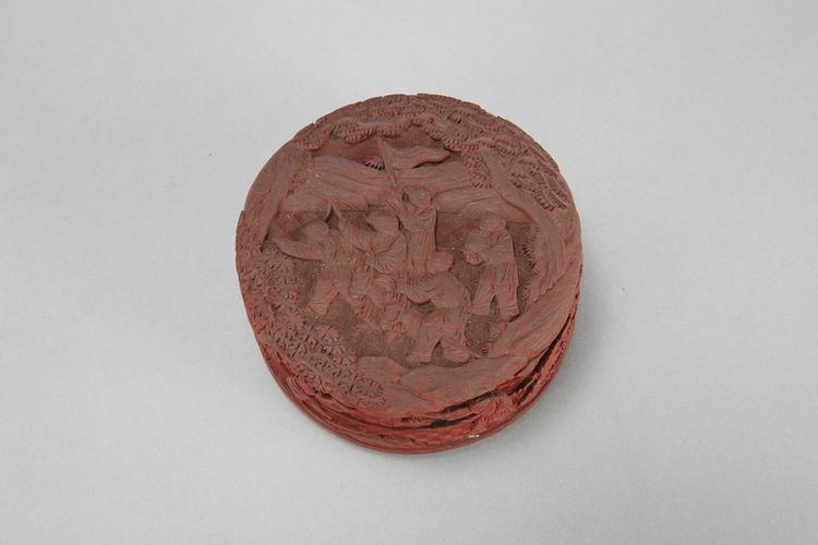 剔红婴戏图圆盒