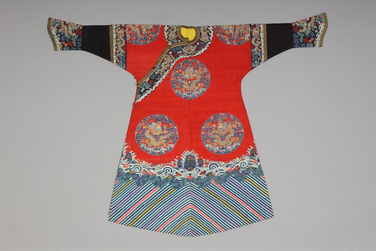 大红色缂丝八团彩云蝠八仙双喜金龙纹女棉龙袍