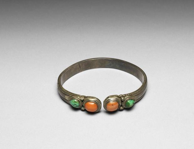 珊瑚松石银镯