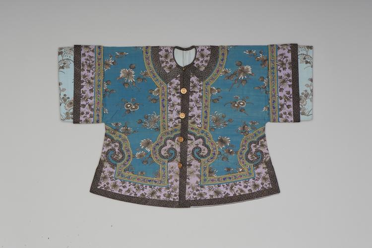 绿色缂丝水墨菊花纹女对襟棉马褂