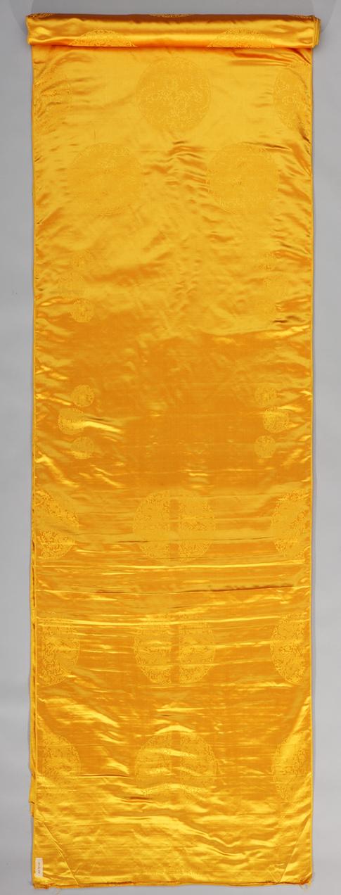 金黄色团龙纹暗花缎