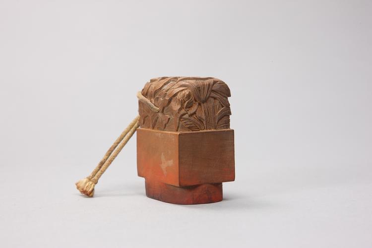 雕花纽“乐在人和”椭圆章