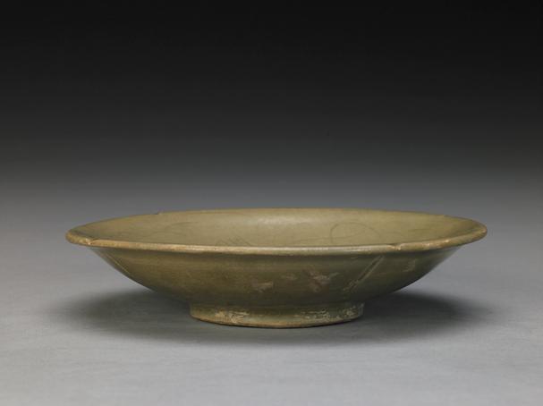 越窑青釉划花盘