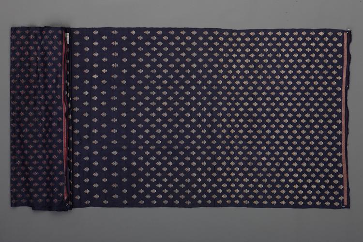 藏蓝色金银花纹回回织金绸