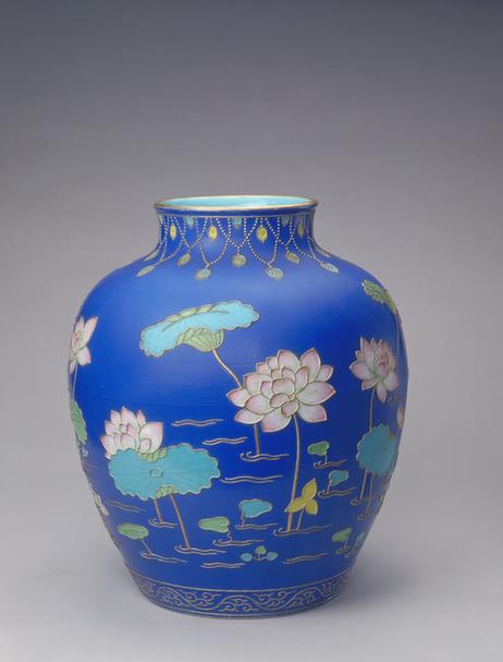 仿珐花池荷纹尊