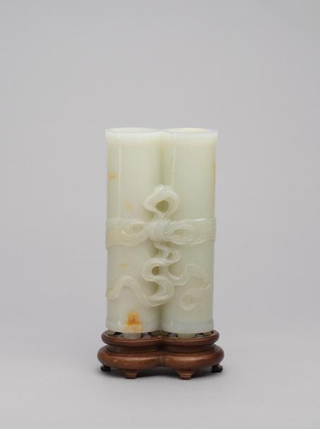 青玉灵芝双连花插