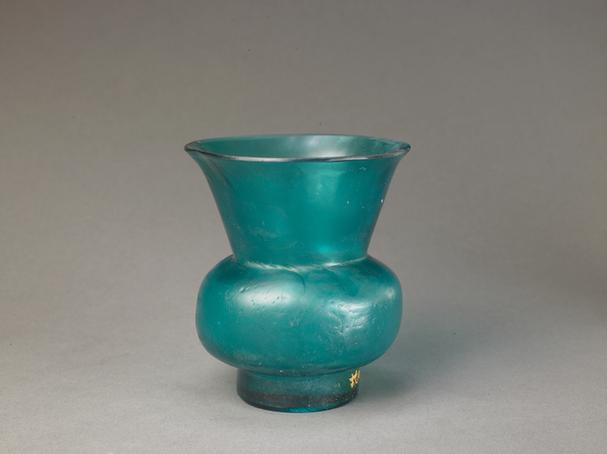 道光款绿色玻璃光素渣斗