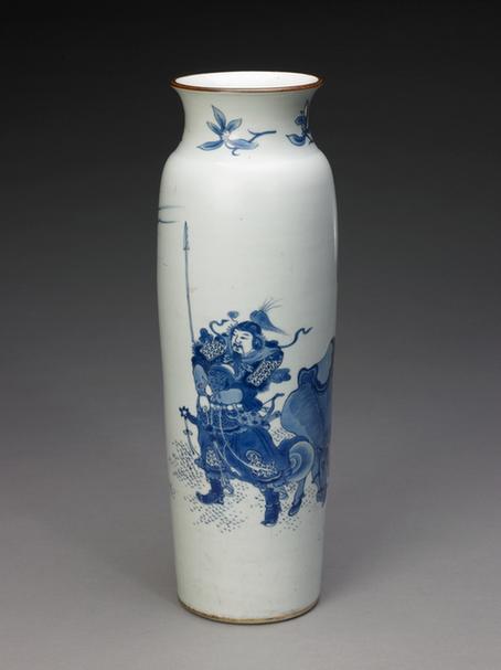 青花地白牡丹图筒式瓶