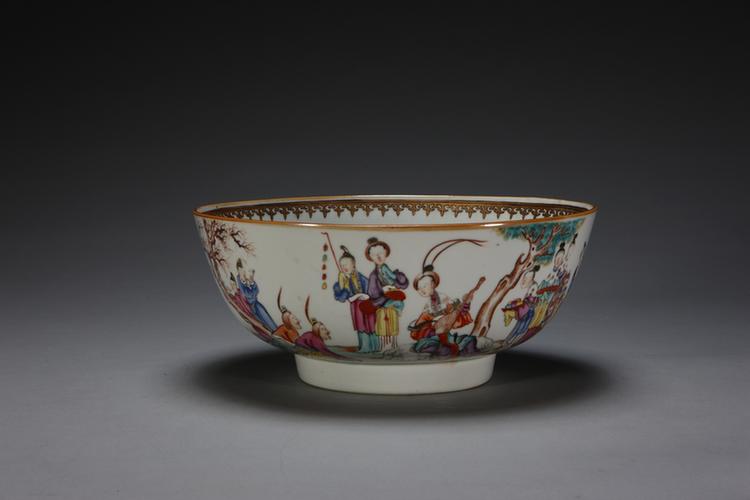 广彩人物图碗