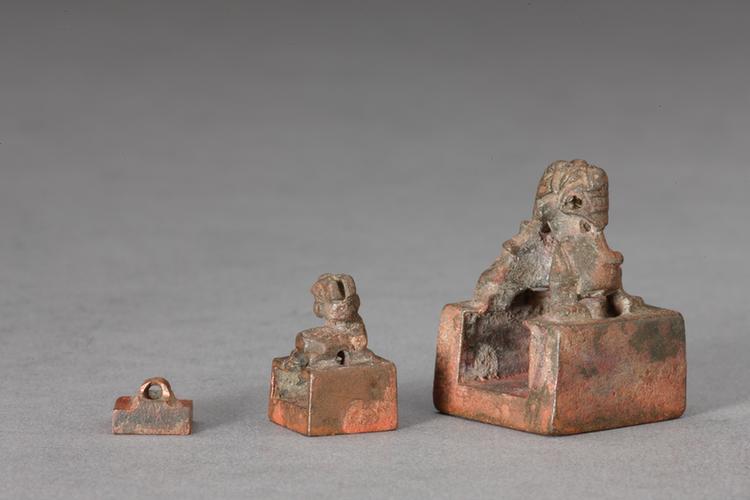 “解哙印信”“解哙公”“孙海”辟邪钮铜套印