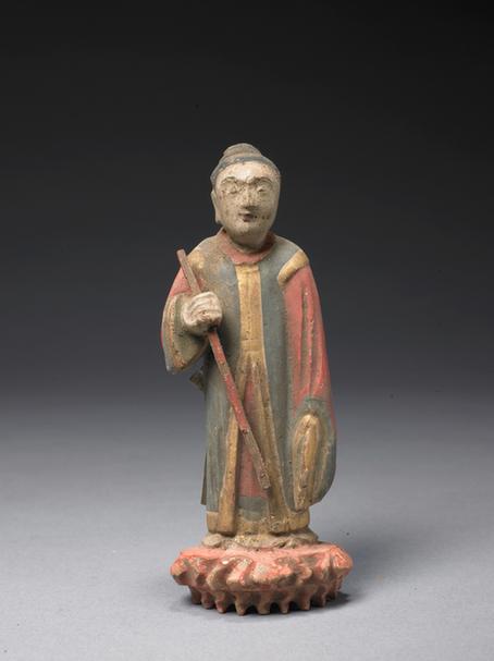 木雕彩绘拄杖老人像