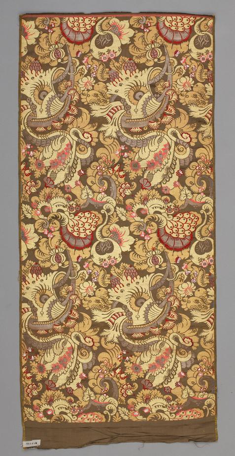 驼色地大洋花纹金宝地锦