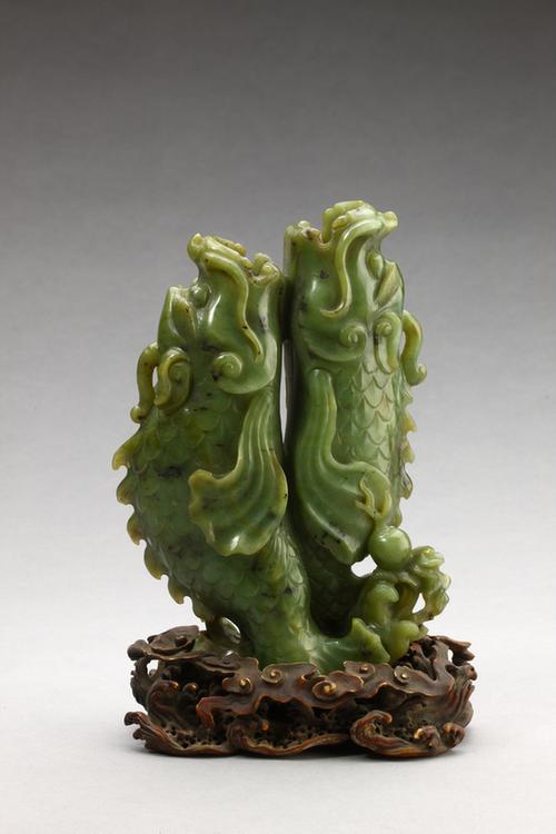 碧玉双鱼纹花插