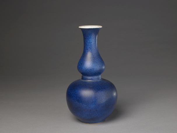 洒蓝釉葫芦瓶