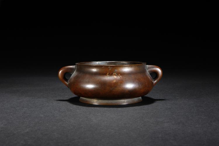 宣德款铜双耳炉