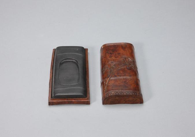 张得天铭歙石竹节式砚