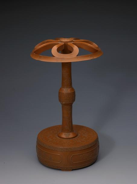 文竹花果饕餮黼纹冠架